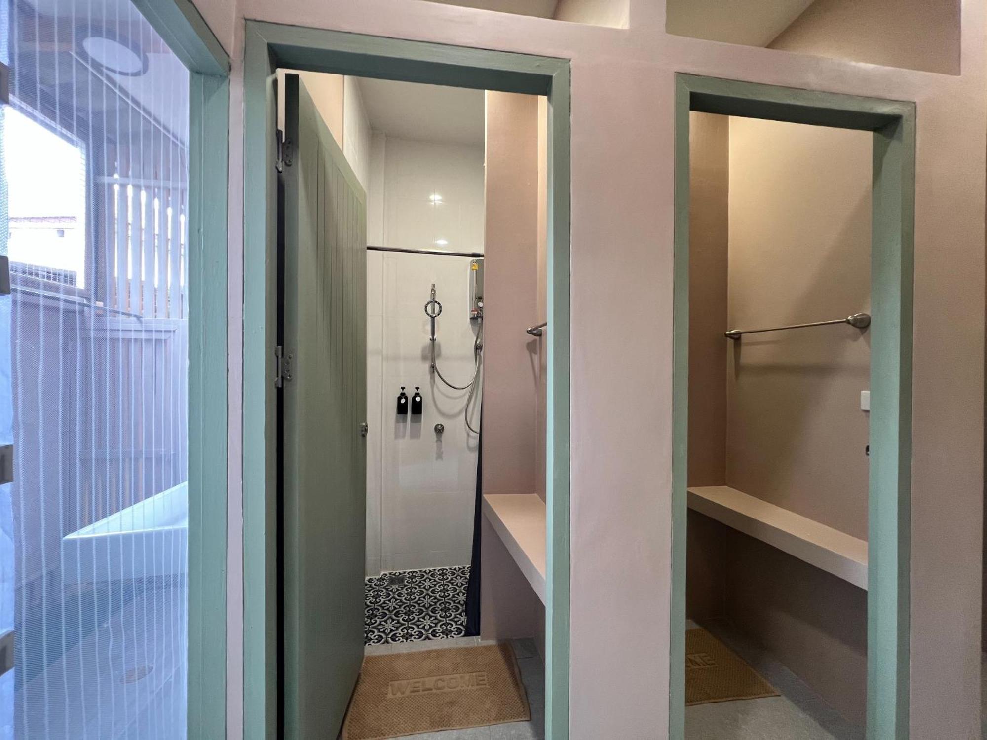 Sierra Hostel Nai Yang ภายนอก รูปภาพ